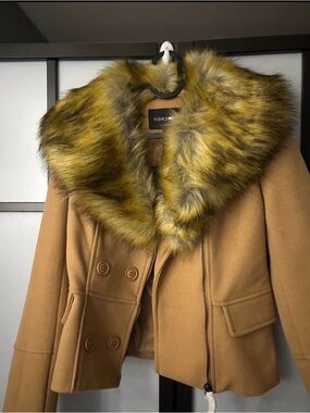 Fashion Nova Camel Pea Coat with Golden Faux Fur Collar